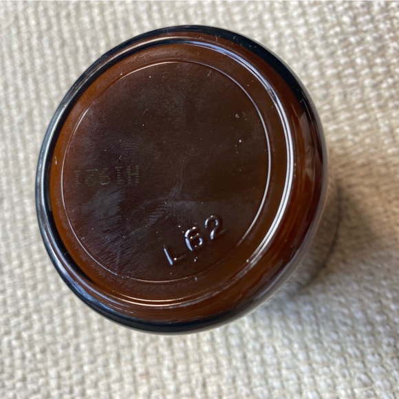 true botanicals pure radiance sugar scrub - Picture 3 of 6